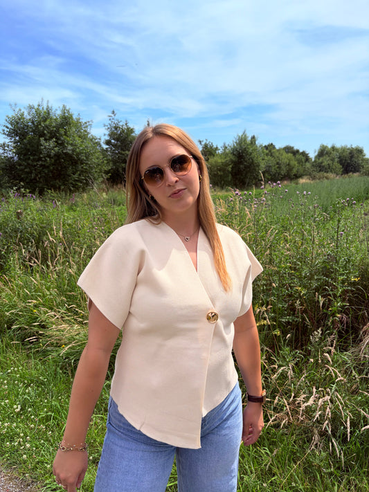 Ava top